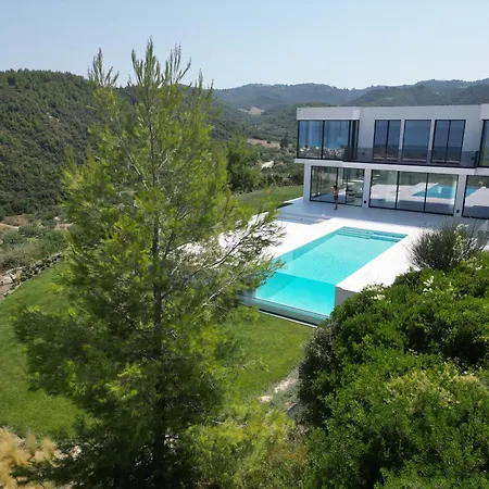 Moneyfastor Villa *